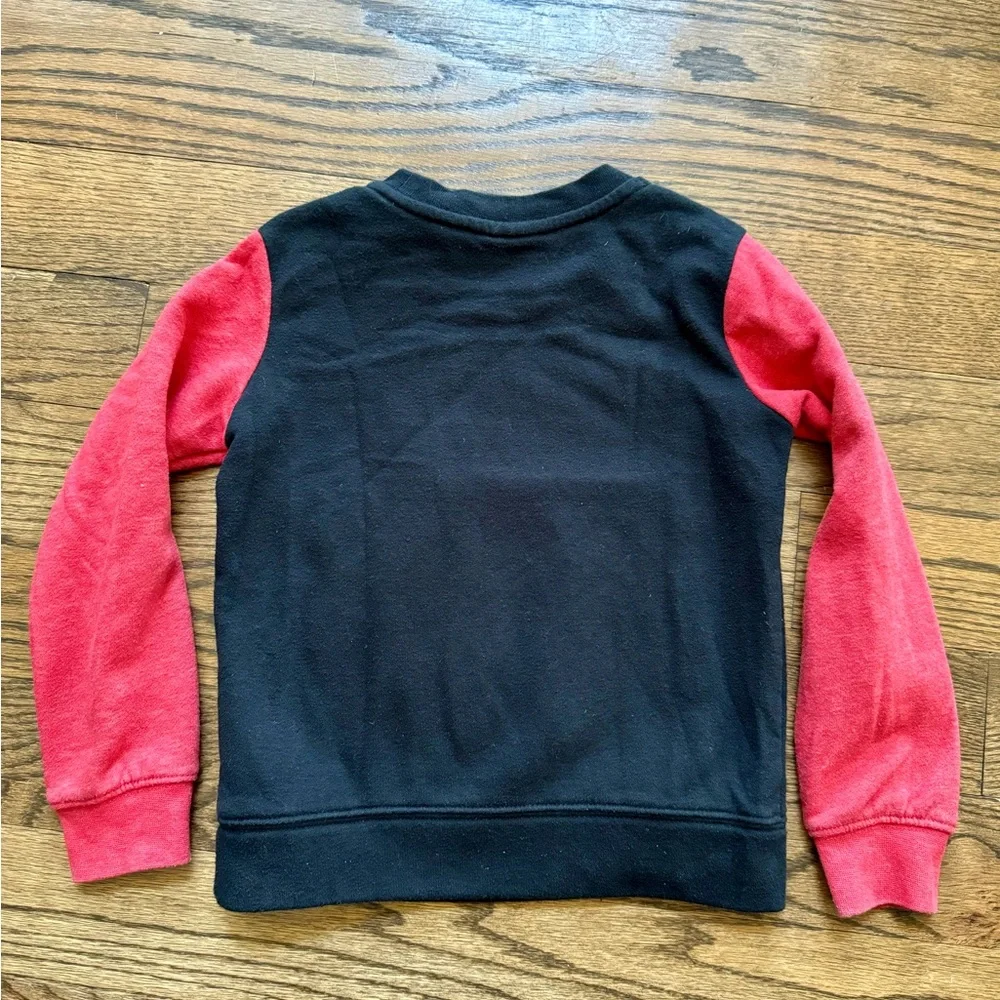 Nike red/black color block sweatshirt with front pouch, size 5